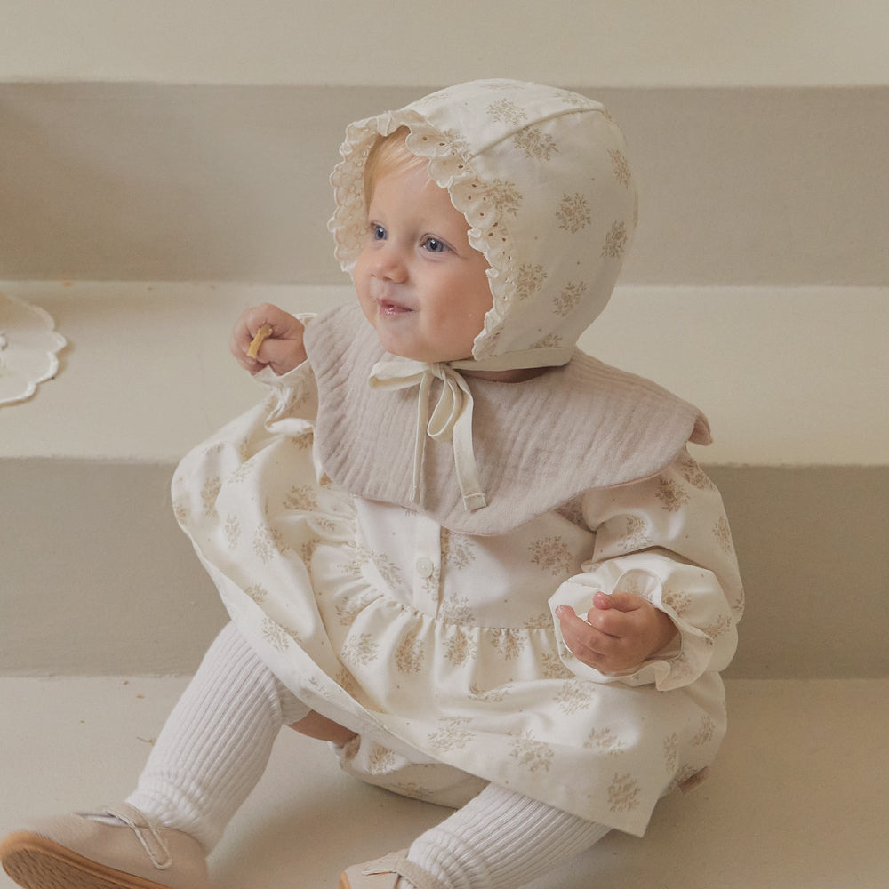 MARISSA FRILLED BONNET