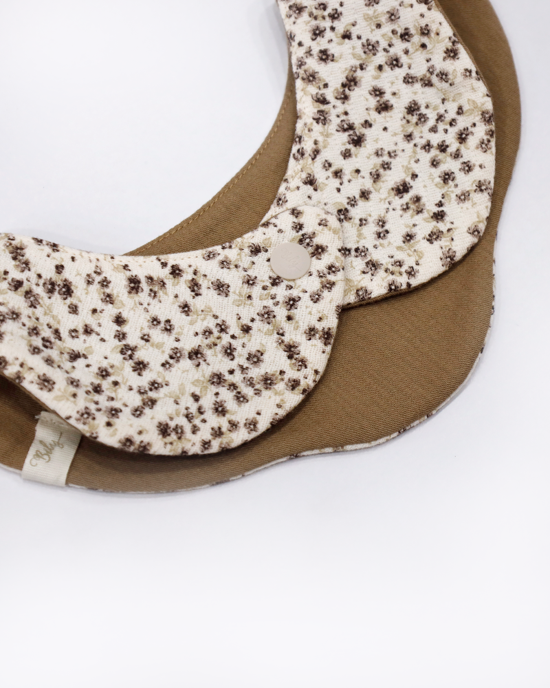 Dual collar bib brown&flo