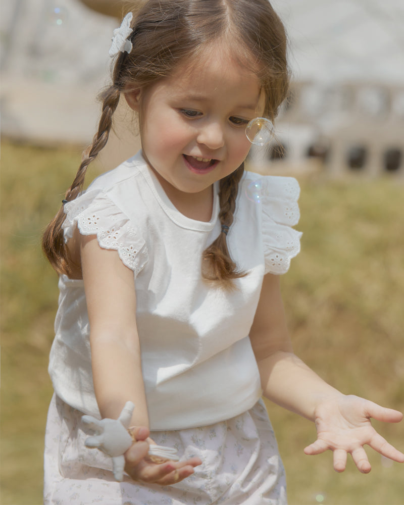 Raffine Sleeveless Shirt-Ivory