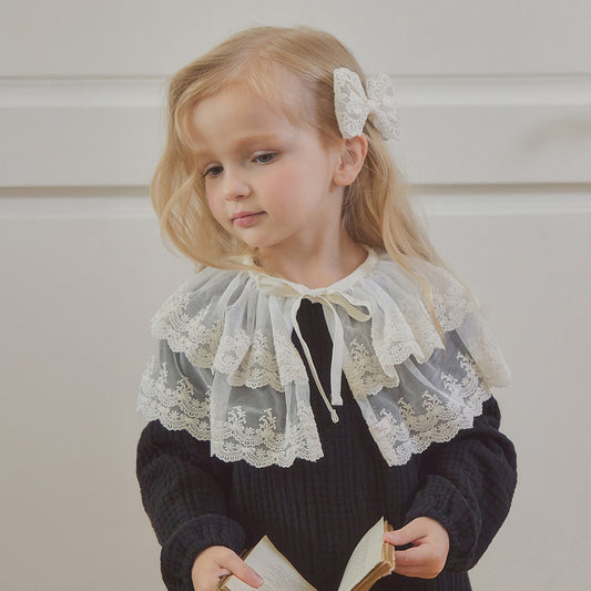 ANNA LACE CAPE