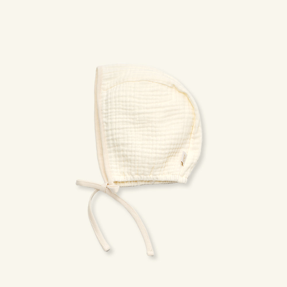 CREAM BONNET