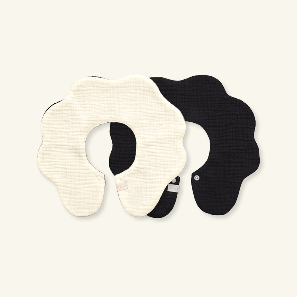 CREAM REVERSIBLE BIB