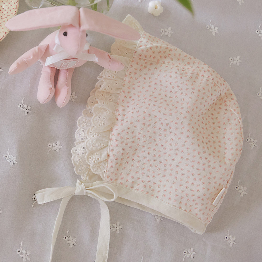 CECILLIA FRILLED BONNET
