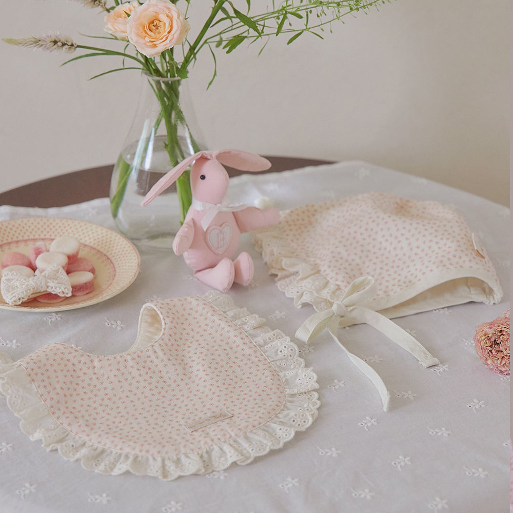 CECILLIA FRILLED BONNET