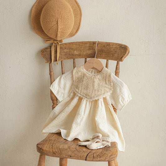 VERSAILLES ORGANIC BIB