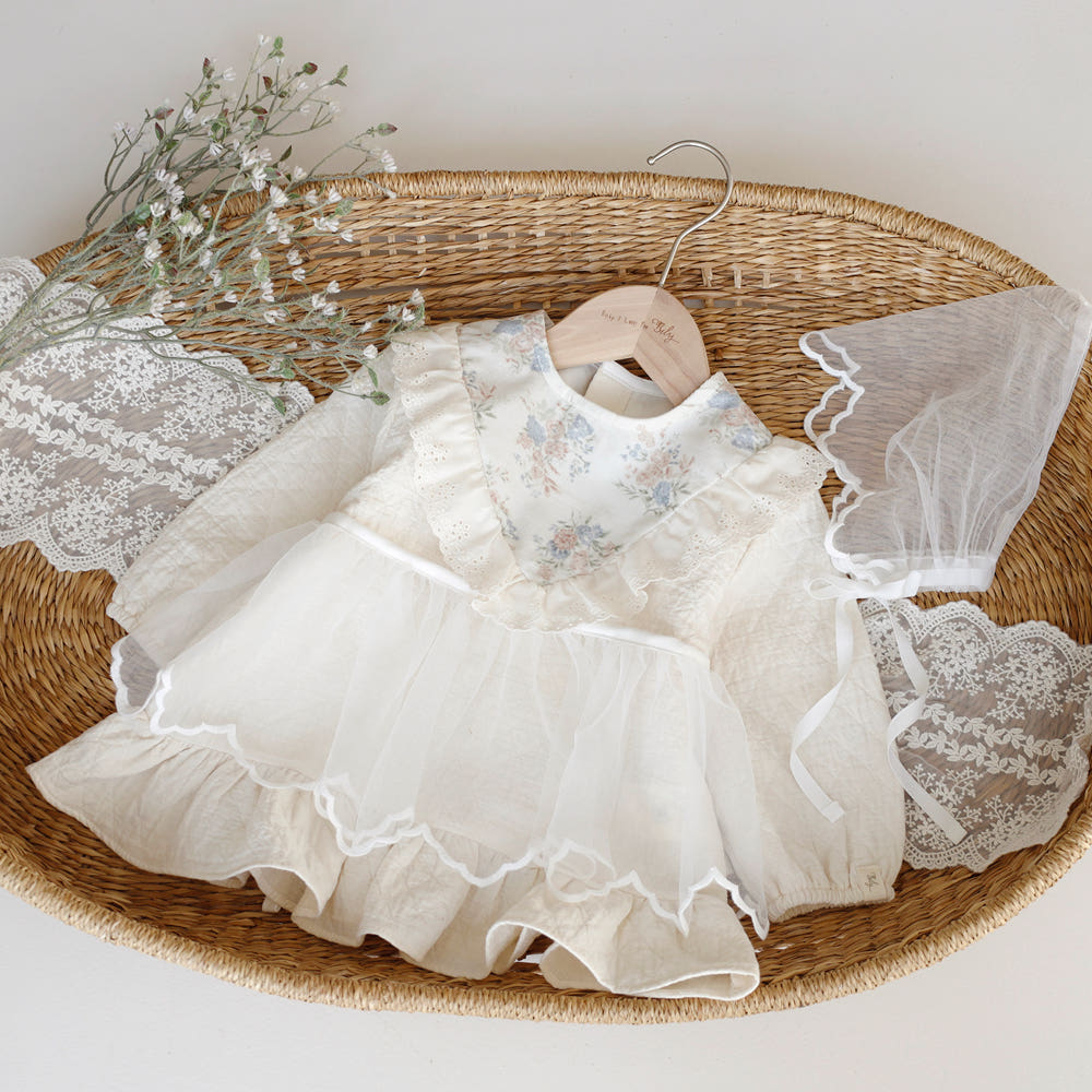 TINKERBELL LACE BONNET