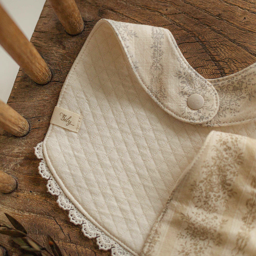 VERSAILLES ORGANIC BIB